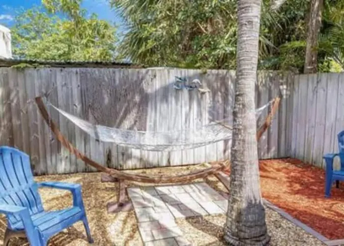 Beach Apart By Dream Vacation Unit 1