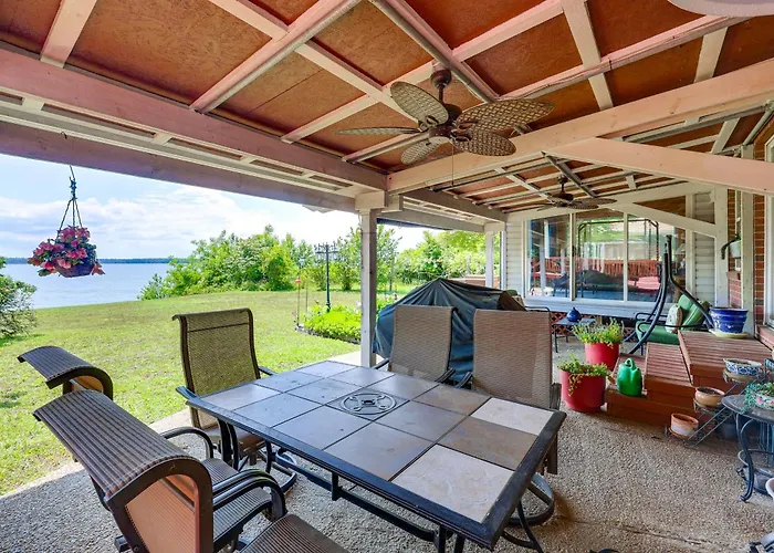 Gloucester Retreat W/ Backyard Oasis & Pier!
