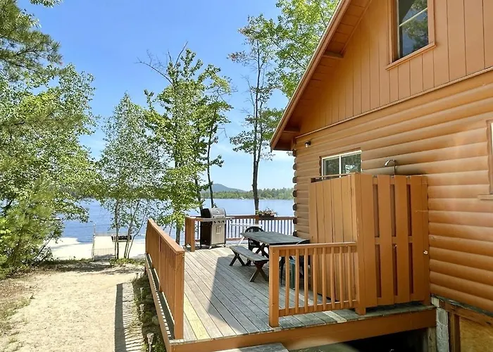 Leavitt Bay Shores