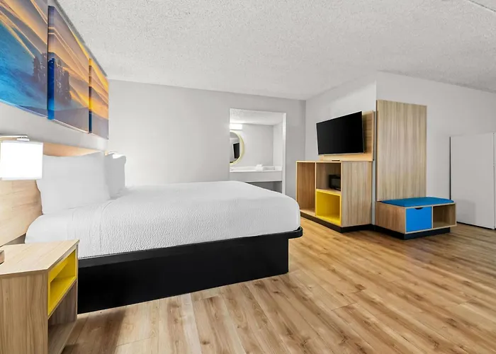 Days Inn By Wyndham Buena Park Anaheim