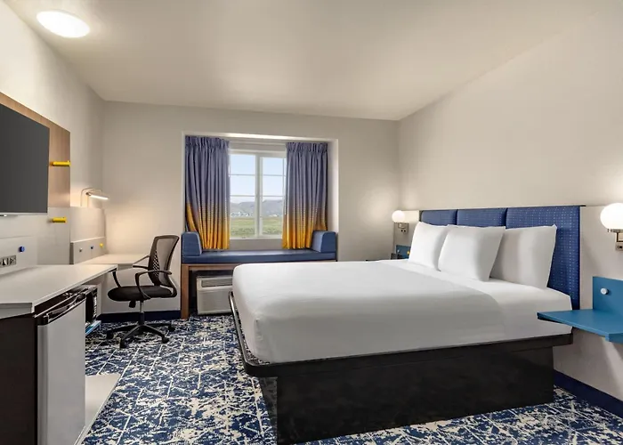Microtel Inn & Suites By Wyndham Salt Lake City Airport