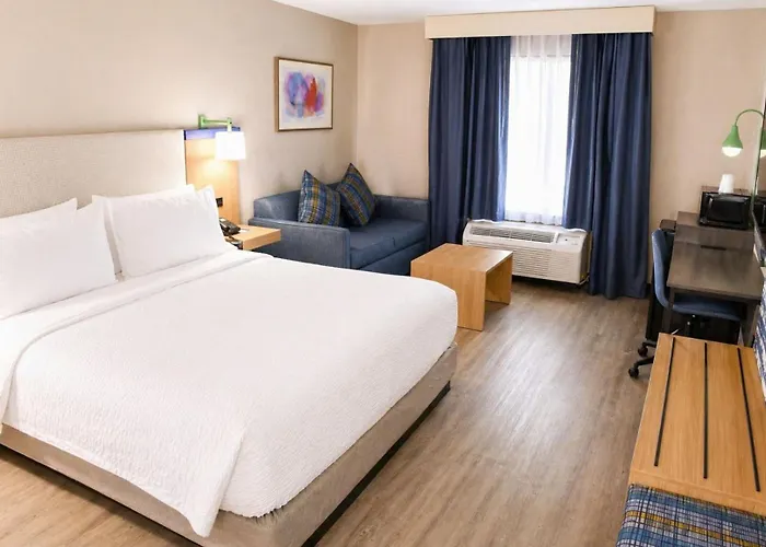 Garner Hotel Glen Burnie BWI Airport Area By Ihg