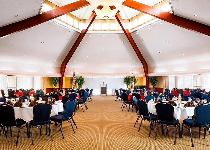 Four Points By Sheraton Ventura Harbor Resort