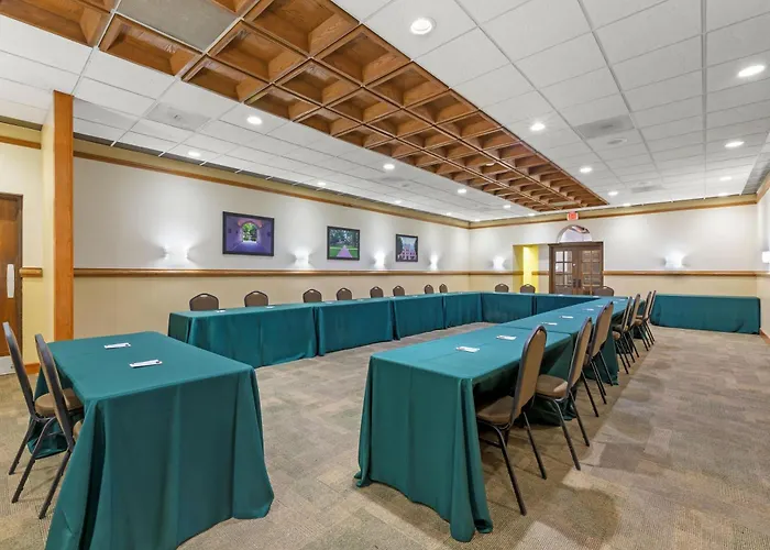 Best Western Plus Wooster Hotel & Conference Center