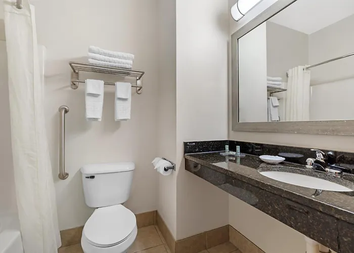 Best Western Plover-Stevens Point Hotel & Conference Center