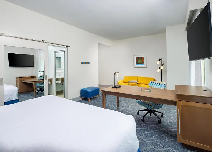 Hampton Inn & Suites-Asheville Biltmore Village, Nc