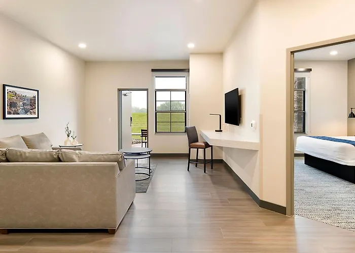 Clubhouse Hotel Sioux Falls