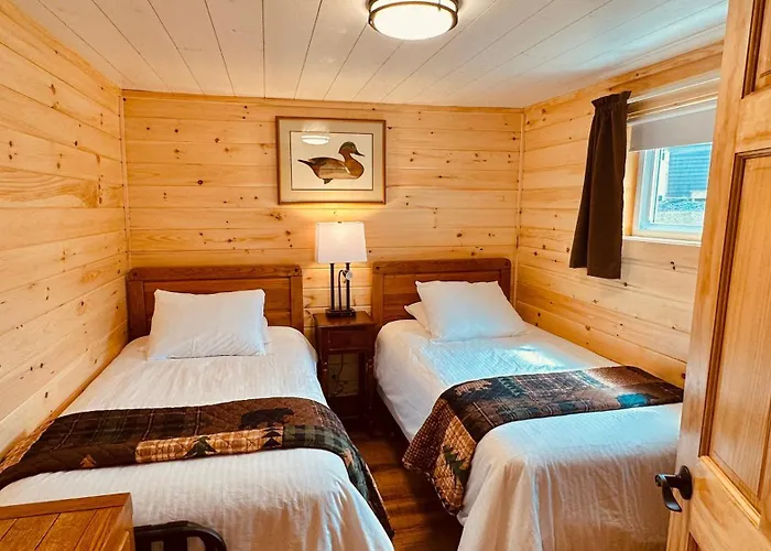 Dog-Friendly Lakefront Cabin With Private Dock, Epic Views Of Lake & Mt Kineo