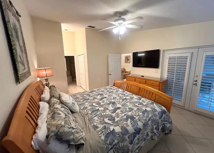 Full Time Lic Mgr - Modern 4 Bed 4 Bath Villa - Upscale Oceanfront Resort - Indoor Pickleball - Speakeasy!