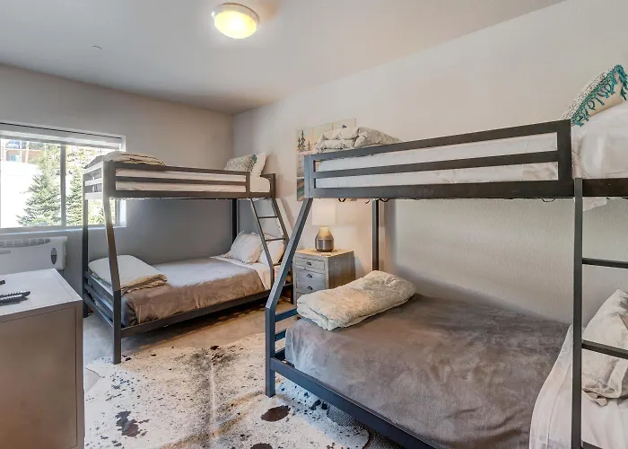 Luxury Chalet #39: Mountain Retreat with Hot Tub & Activity Perks