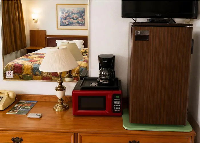 Santa Fe Motel Tehachapi By Hotel O