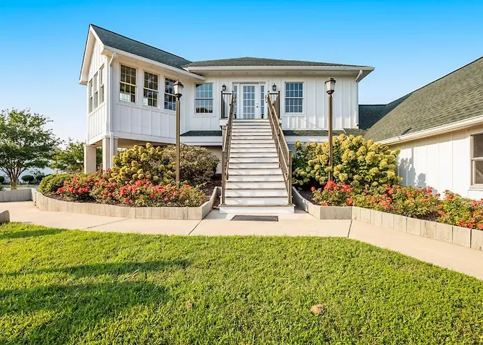 Mallard Lakes -- 38369 Bluebird #375