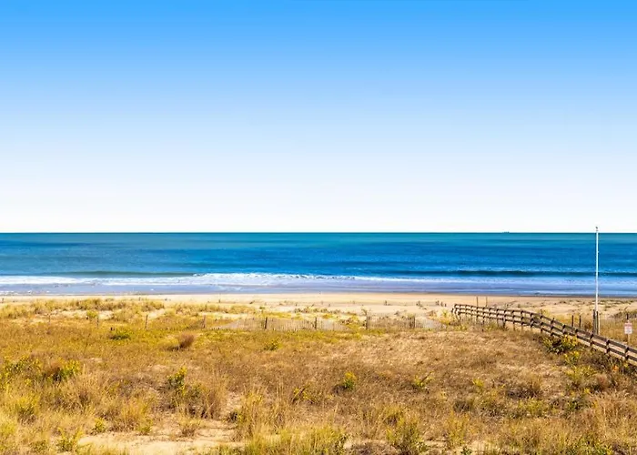 Middlesex Beach -- 30 Dune