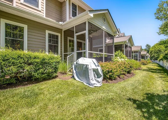 Oyster Bay Villas --- 37500 Kaitlyn Dr Unit #23