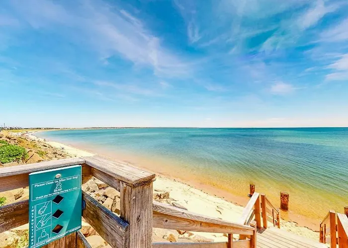 Bay Colony Vista