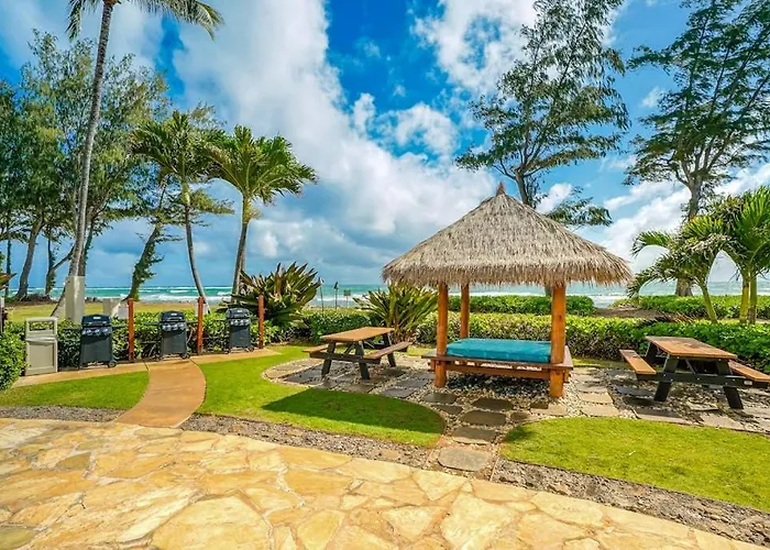 Islander On The Beach 315