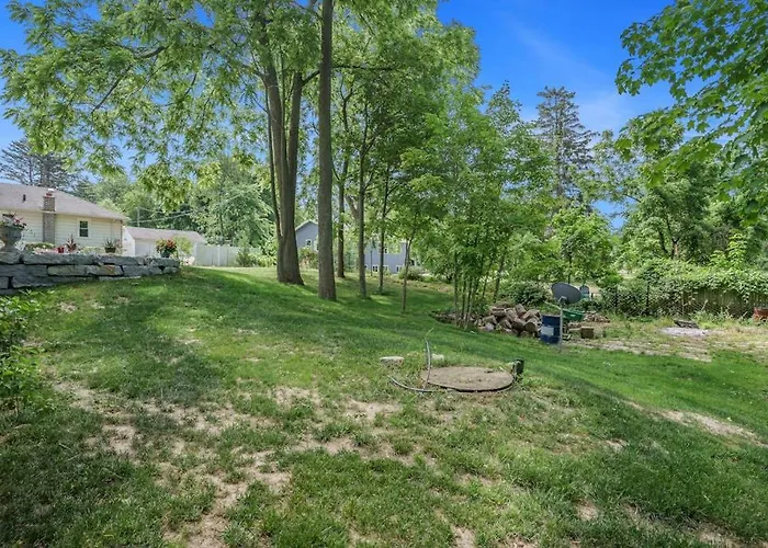 The Sugar Maple Home