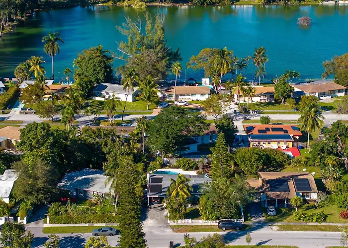 La Villa Aventura! North Miami'S Finest!