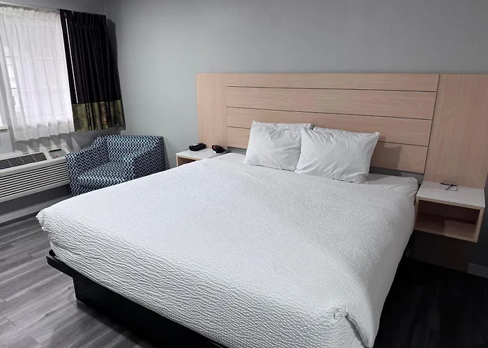 Travelodge By Wyndham Redding Ca