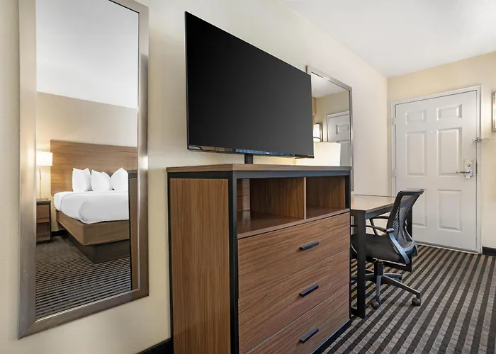 Best Western Town House Lodge