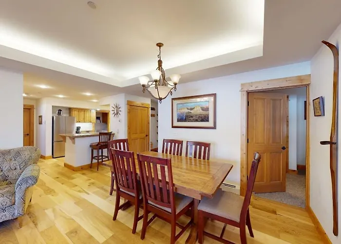 Canyon Creek B301 - Walk Or Shuttle To Lifts Condo W/ Two Fireplaces & Shared Pool/Hot Tub/Gym