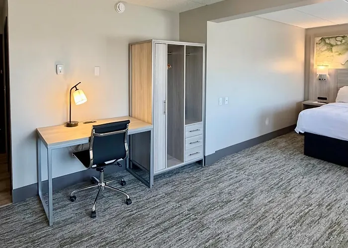 Best Western Plus Kelly Inn