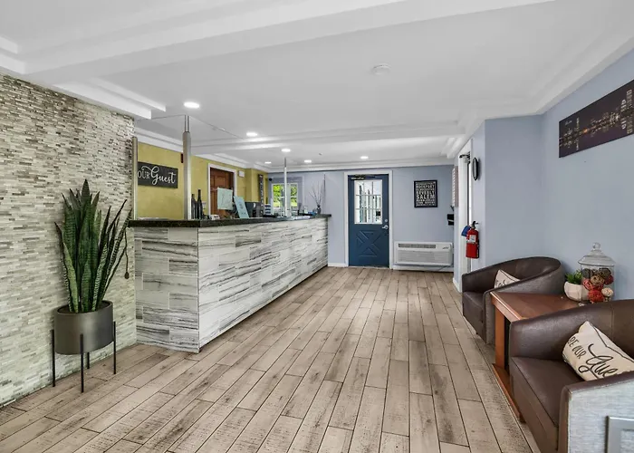 The Northshore Hotel