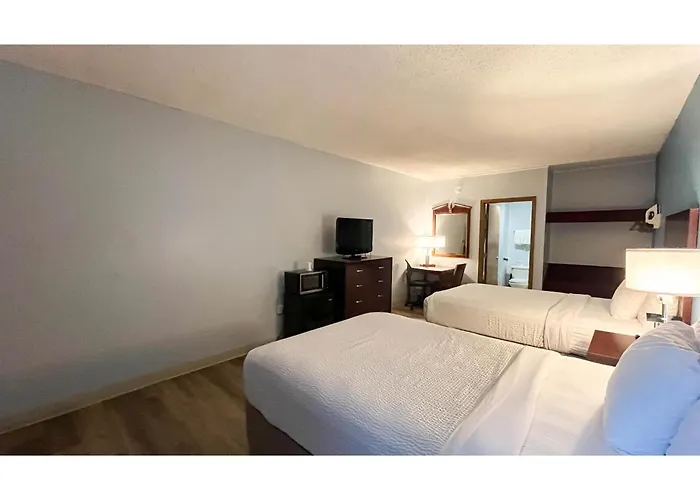 Studio 6 Suites - Tiffin, Oh