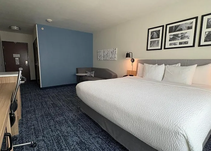 Sleep Inn & Suites Fort Scott