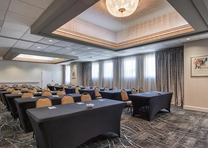 Homewood Suites By Hilton Olmsted Village