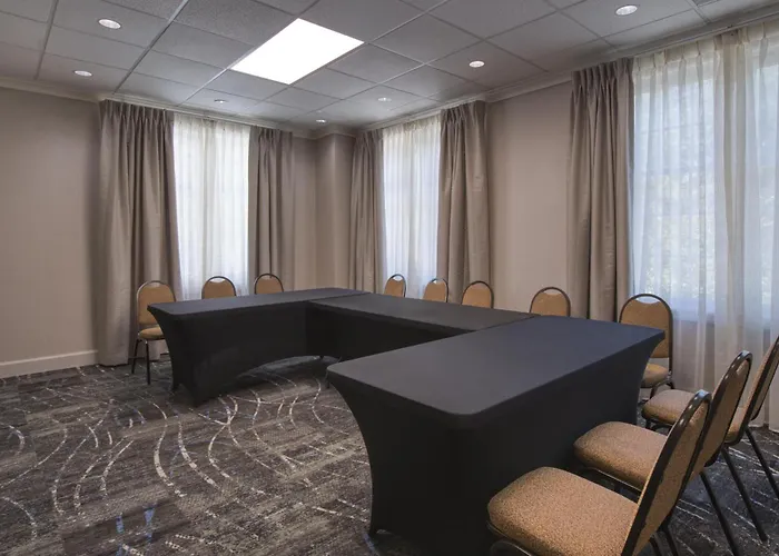 Homewood Suites By Hilton Olmsted Village