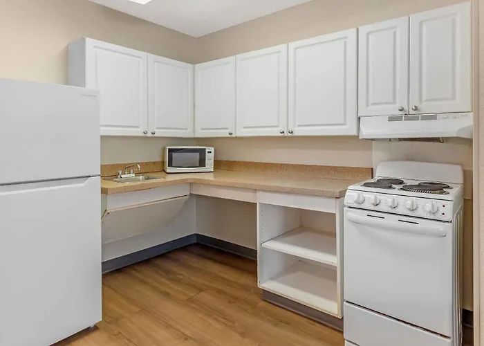 Extended Stay America Suites - West Palm Beach - Northpoint Corporate Park