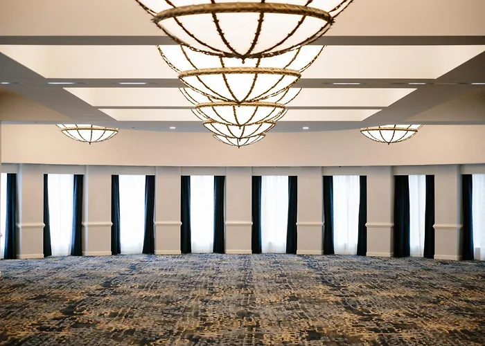 Crowne Plaza Cleveland At Playhouse Square By Ihg