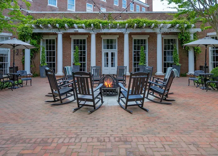 The Tidewater Inn