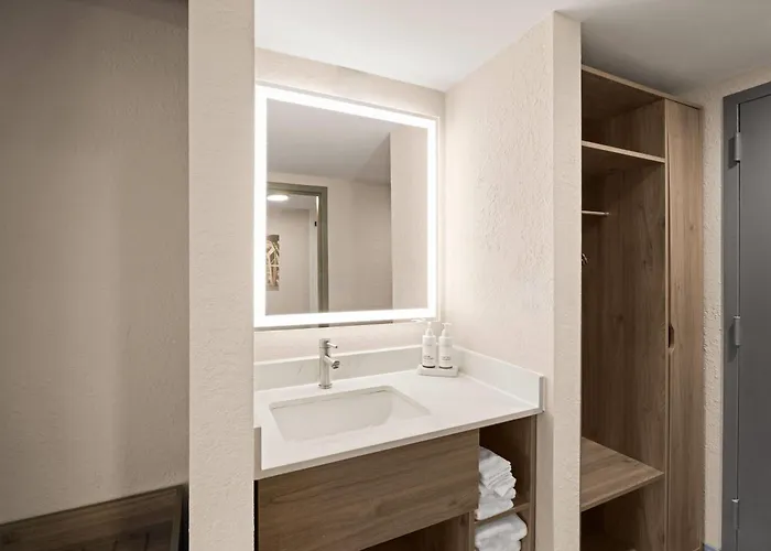La Quinta By Wyndham Nashville Airport/Opryland