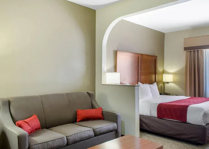 Comfort Inn & Suites Covington - Mandeville