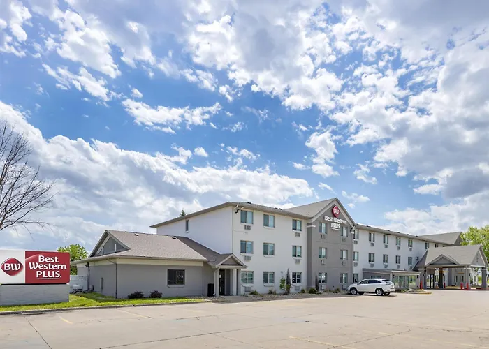 Best Western Plus Altoona Inn