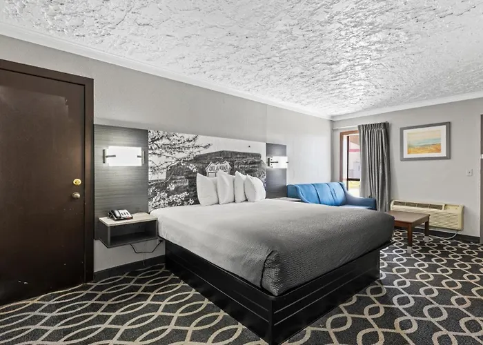 Super 8 By Wyndham Norman West Ok