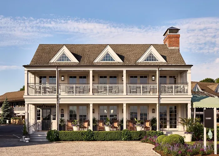 Faraway Sag Harbor