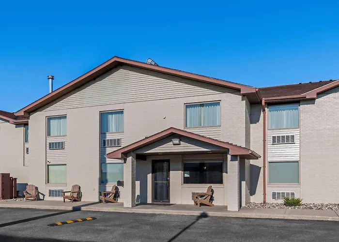 Super 8 By Wyndham Perham