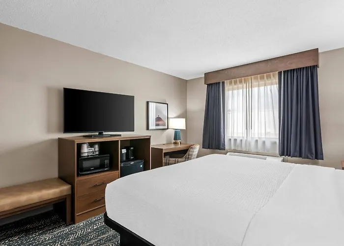 Super 8 By Wyndham Perham