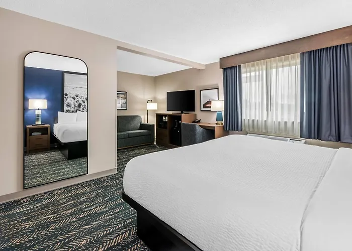 Super 8 By Wyndham Perham