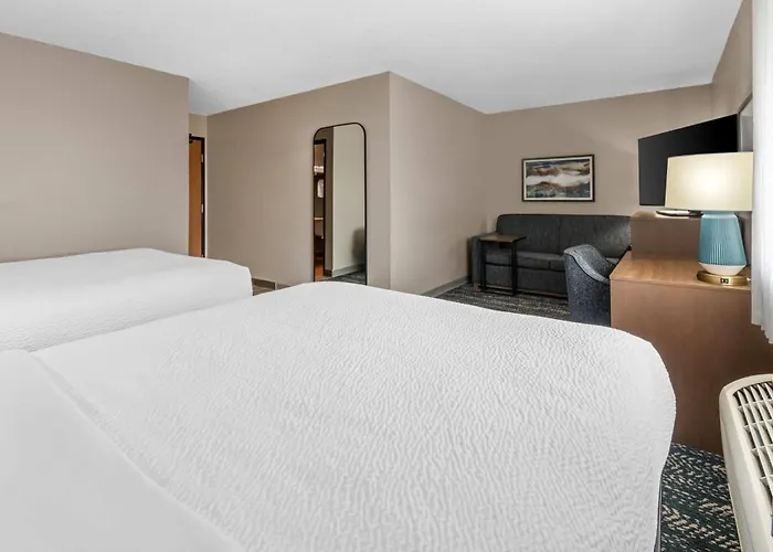 Super 8 By Wyndham Perham