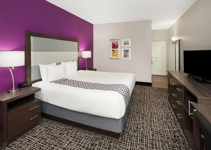 La Quinta By Wyndham Springfield Il