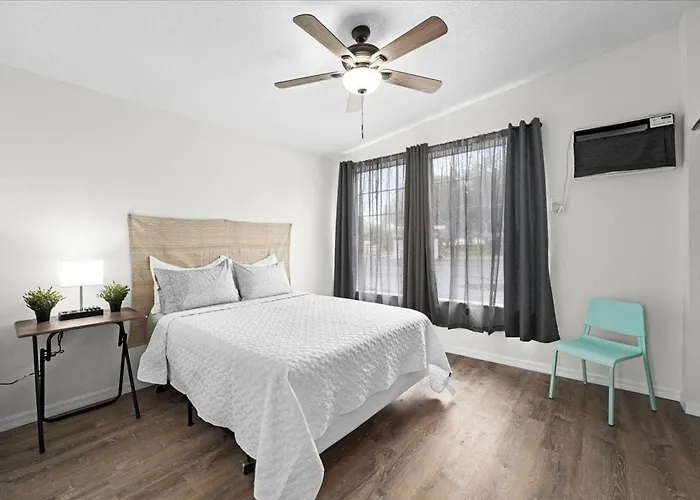 Travel Inn Of Titusville