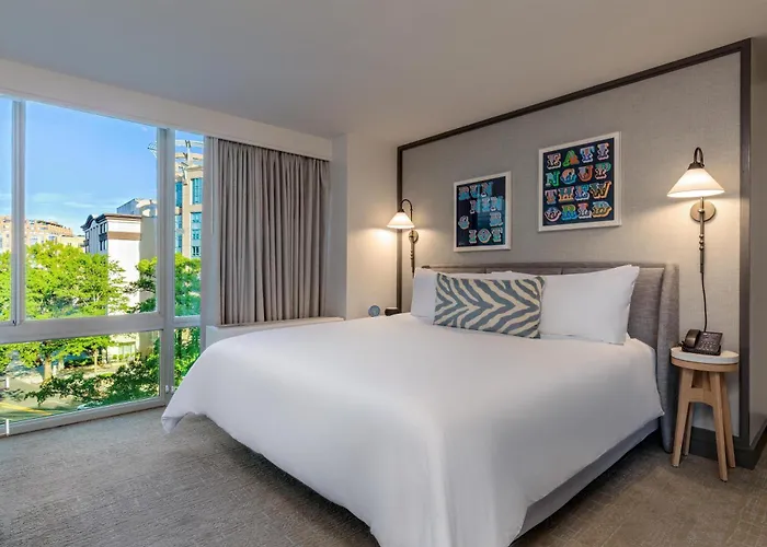 Beacon Hotel&Corporate Quarters Washington