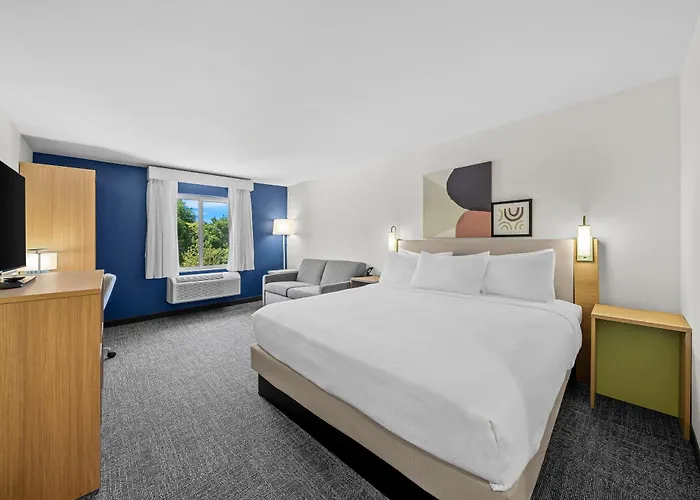 Spark By Hilton Milford Boston