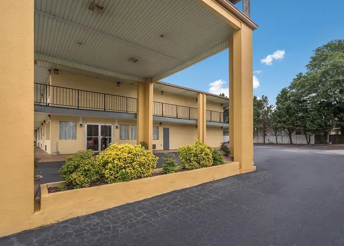 Econo Lodge Thomaston
