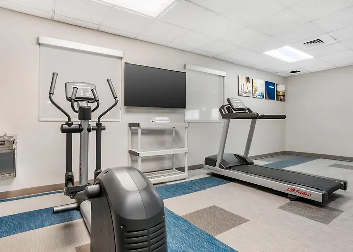 Comfort Inn & Suites Dothan Northside Plaza