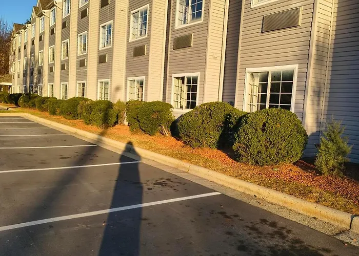 Microtel Inn By Wyndham Greensboro